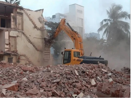 Demolition Contractor